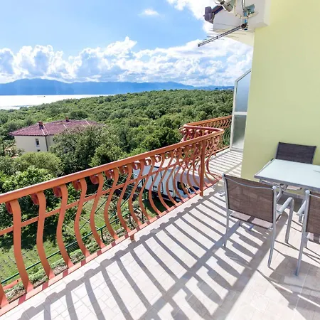 Apartments Kostrena Appartement