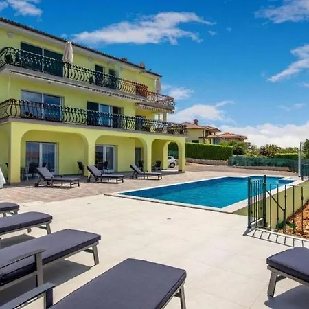 Apartments Kostrena *