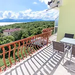 Apartments Kostrena Διαμέρισμα