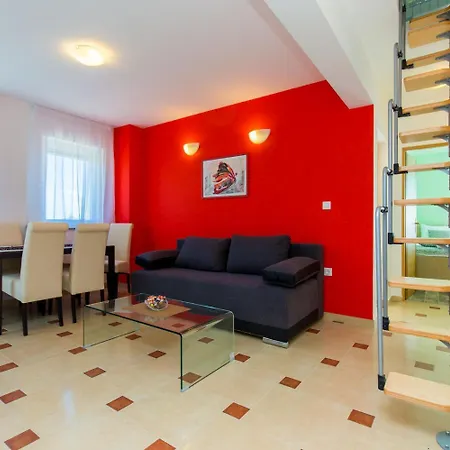 Apartman Apartments Kostrena