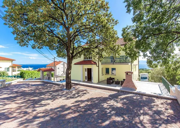 Apartments Kostrena Διαμέρισμα