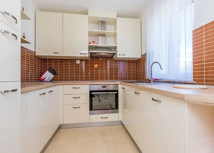 Apartments Kostrena * Kostrena